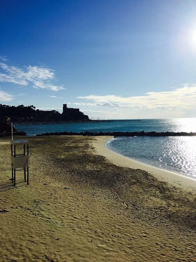 Affittacamere Da Marcello Lerici Guest house